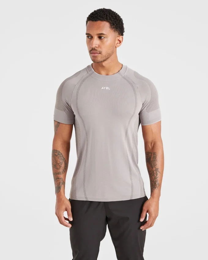 Attain sömlös T-shirt