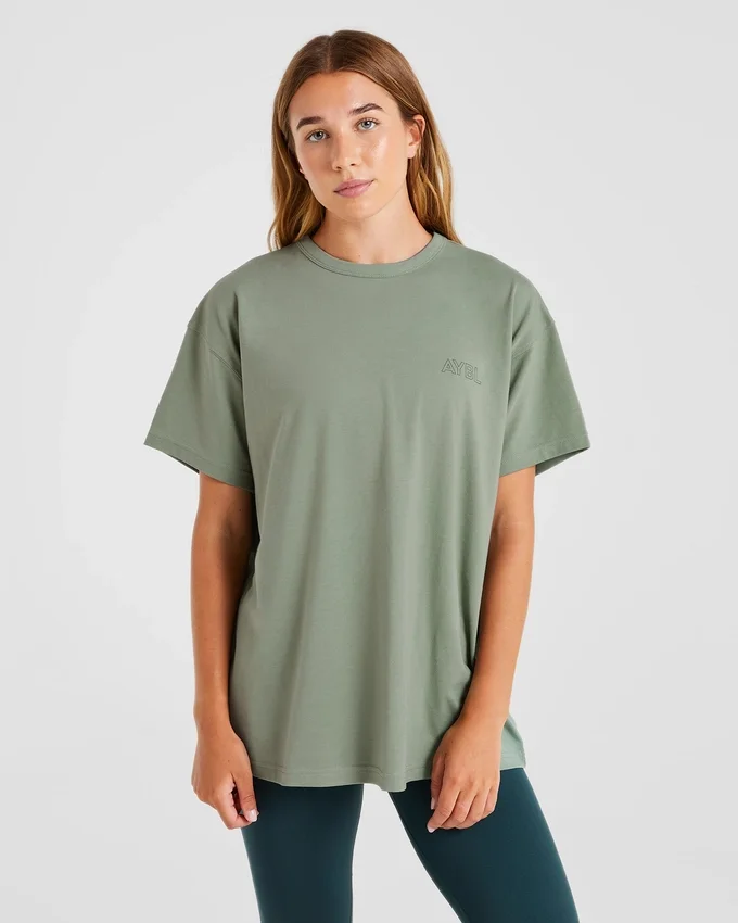 AYBL Athletics T-shirt i oversized-modell