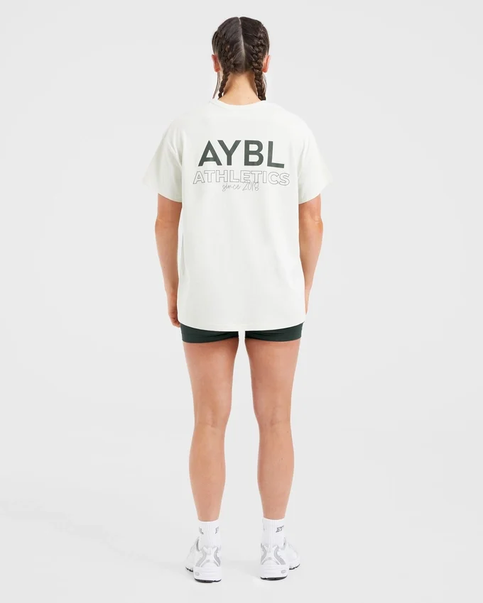 AYBL Athletics T-shirt i oversized-modell