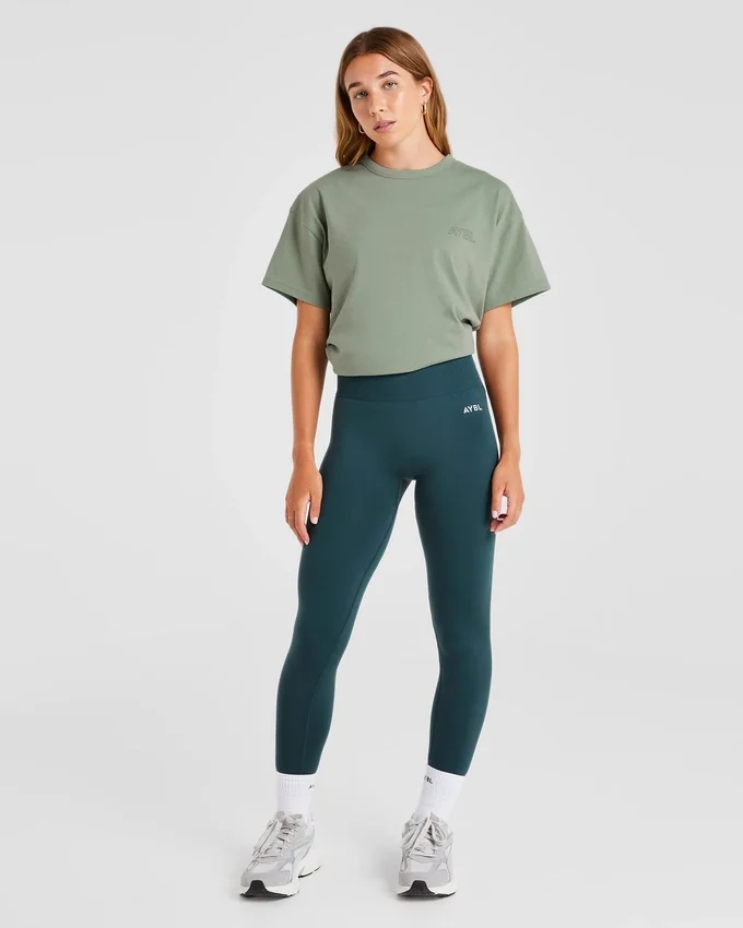 AYBL Athletics T-shirt i oversized-modell