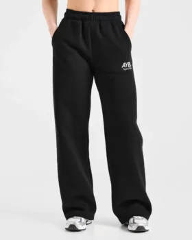 AYBL Sports Club Mjukisbyxor i oversized-modell med raka ben