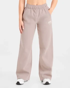 AYBL Sports Club Mjukisbyxor i oversized-modell med raka ben