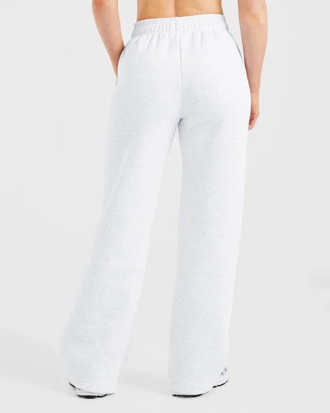 AYBL Sports Club Mjukisbyxor i oversized-modell med raka ben