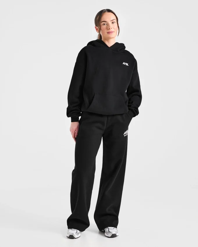 AYBL Sports Club Mjukisbyxor i oversized-modell med raka ben
