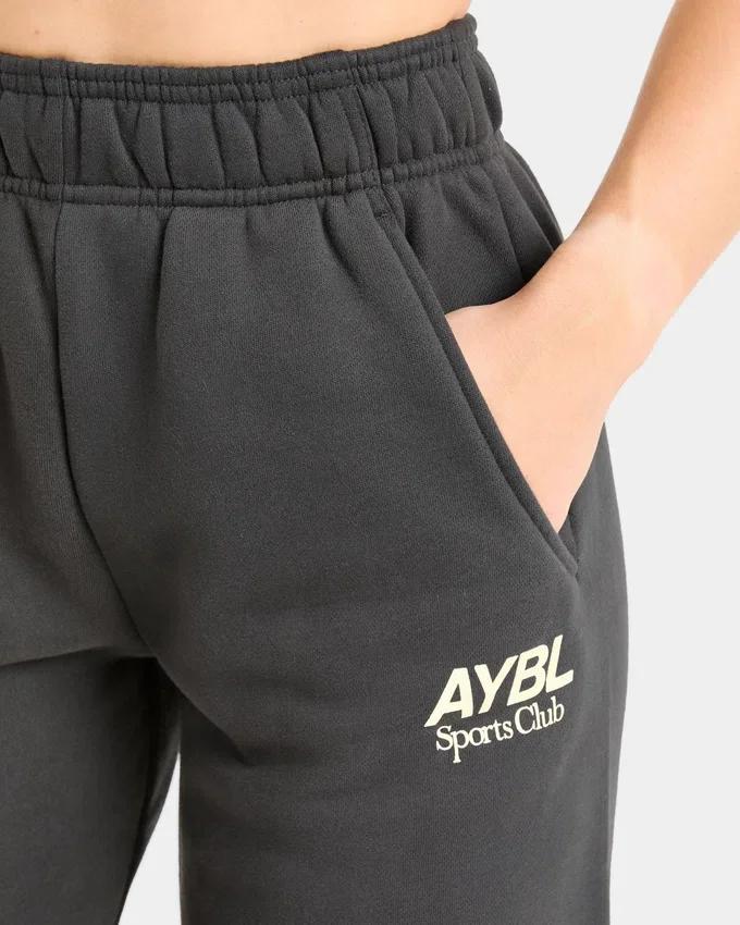 AYBL Sports Club Mjukisbyxor i oversized-modell med raka ben