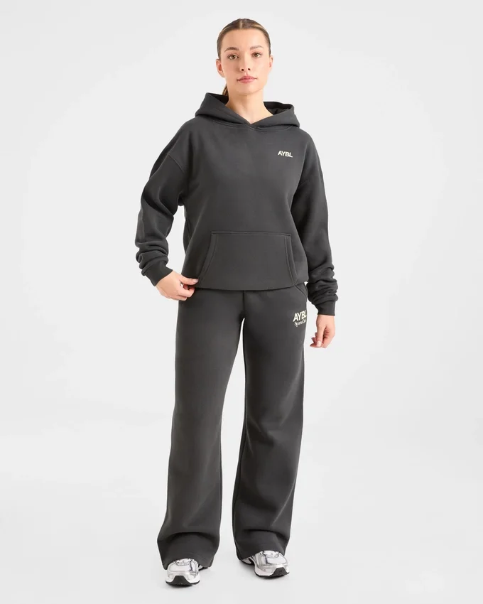 AYBL Sports Club Mjukisbyxor i oversized-modell med raka ben