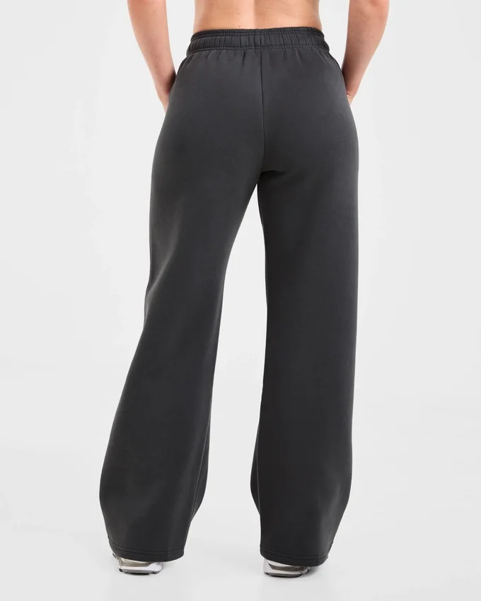 AYBL Sports Outline Oversized mjukisbyxor med raka ben