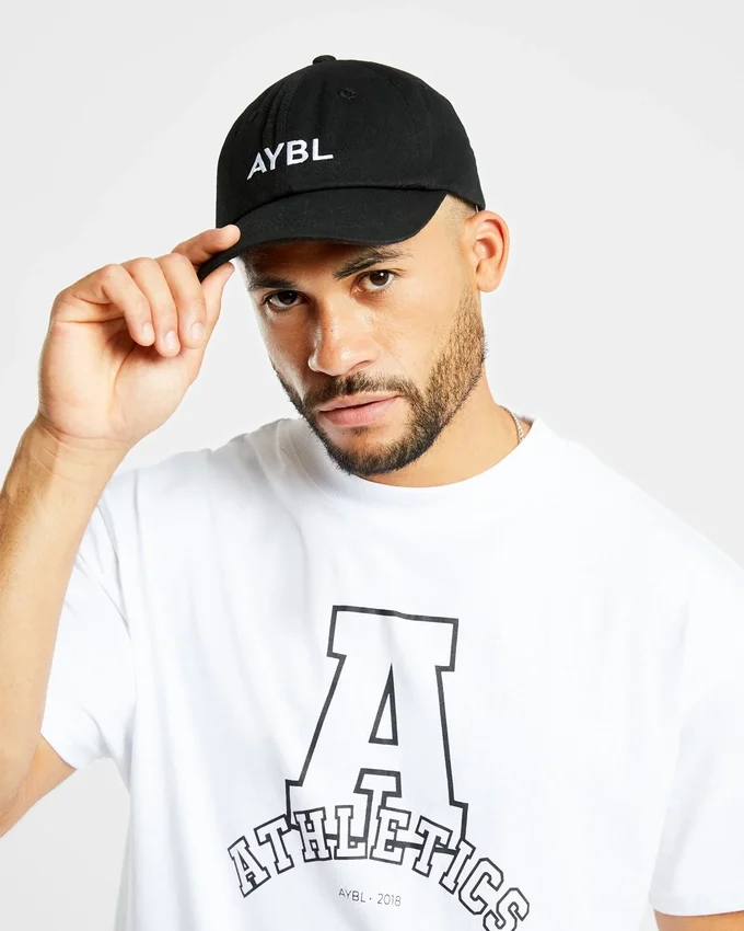 Broderad keps