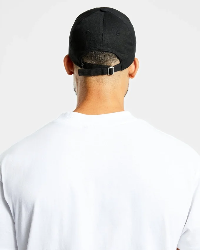 Broderad keps