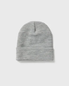 Broderad mössa