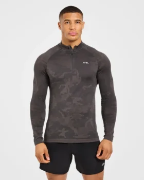 Camo Seamless 1/4 Zip Pullover