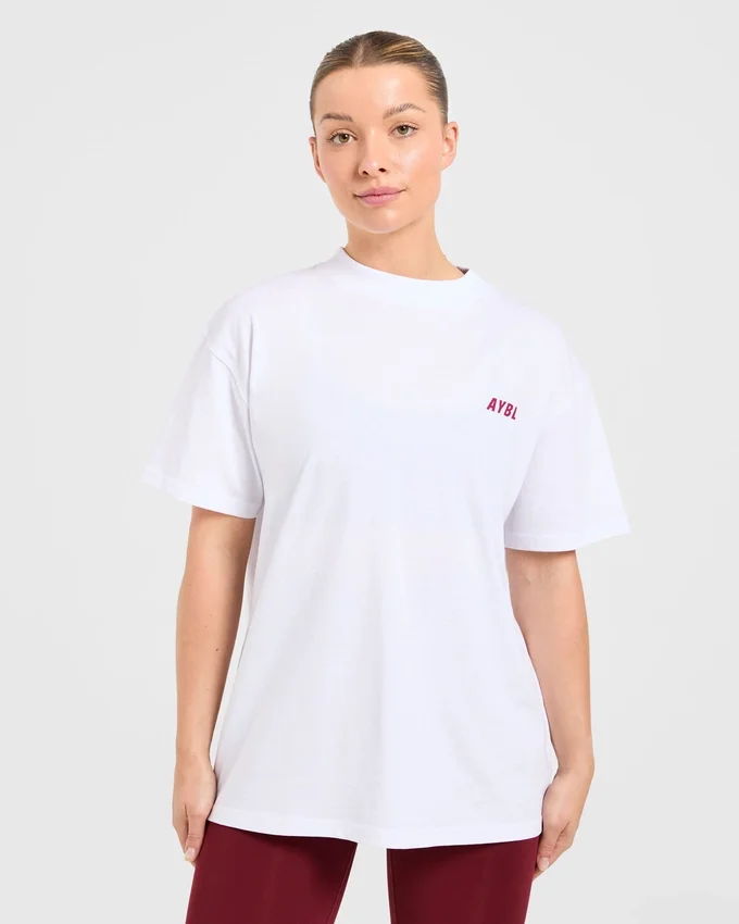 Cardio Club Oversized T-shirt