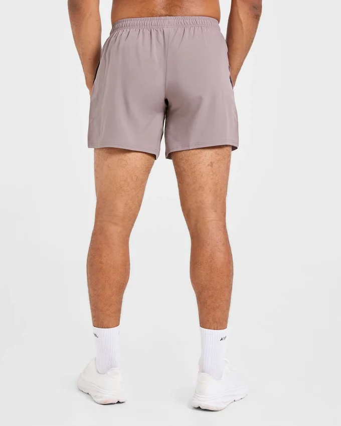 Core 5" Shorts