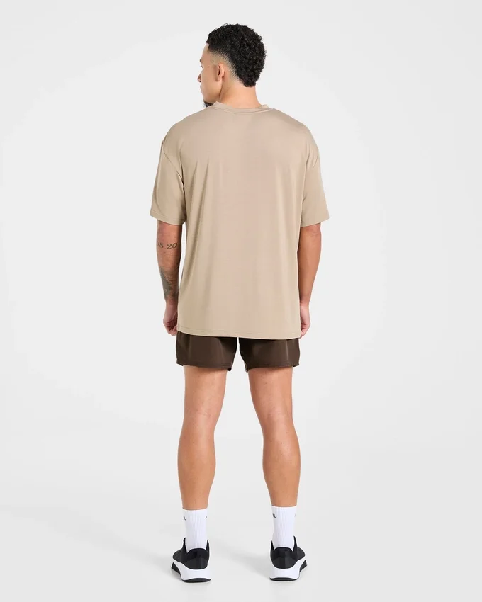 Core 5" Shorts