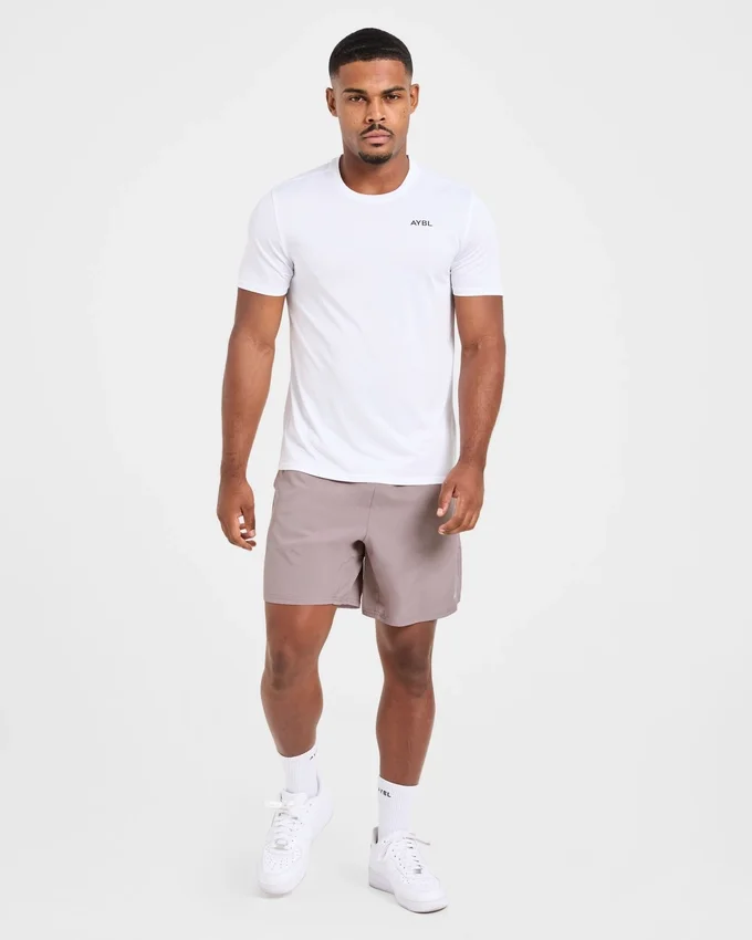 Core 7" Shorts