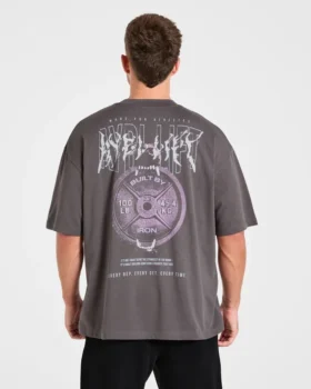 Doberman Strength Oversized T-shirt