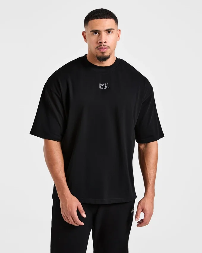 Doberman Strength Oversized T-shirt