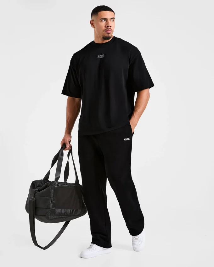 Doberman Strength Oversized T-shirt