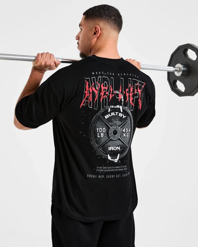 Doberman Strength Oversized T-shirt