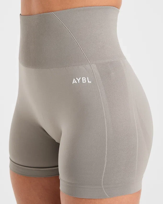 Empower sömlösa shorts