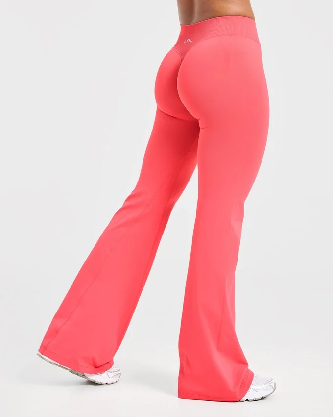 Enhance sömlösa leggings med utsvängda ben