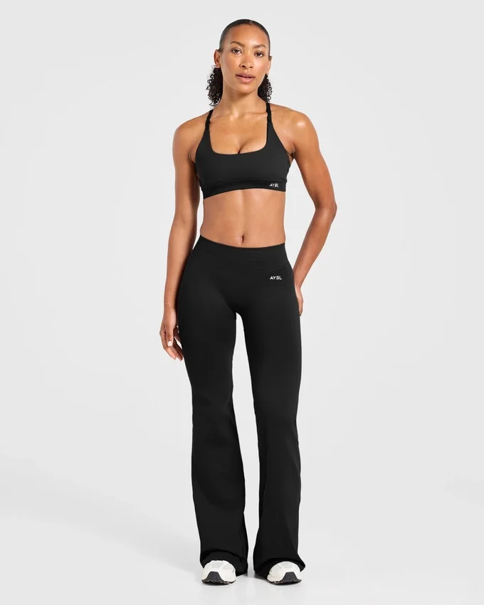 Enhance sömlösa leggings med utsvängda ben