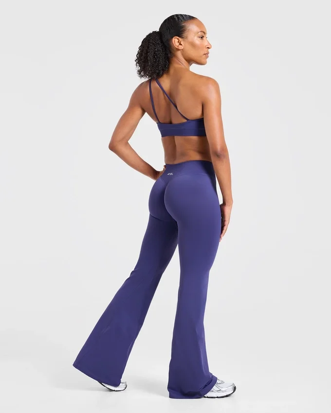 Enhance sömlösa leggings med utsvängda ben