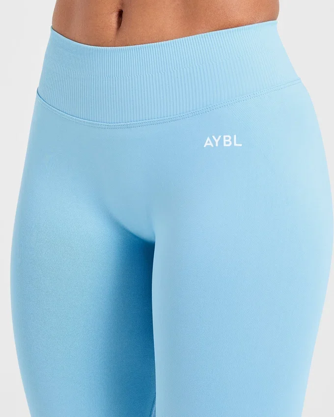 Enhance sömlösa leggings med utsvängda ben