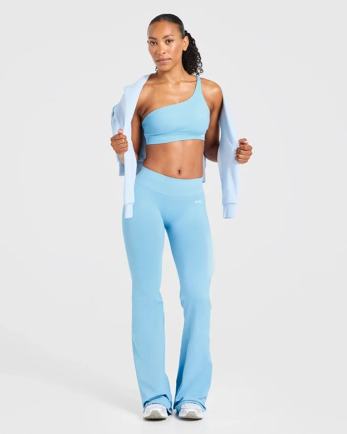 Enhance sömlösa leggings med utsvängda ben
