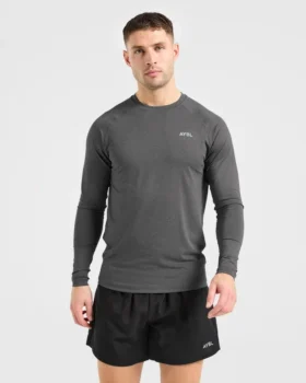 Essential långärmad T-shirt