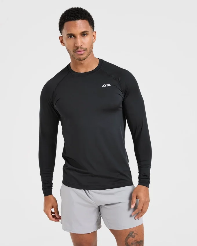 Essential långärmad T-shirt