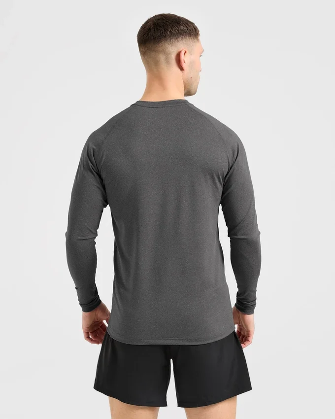 Essential långärmad T-shirt