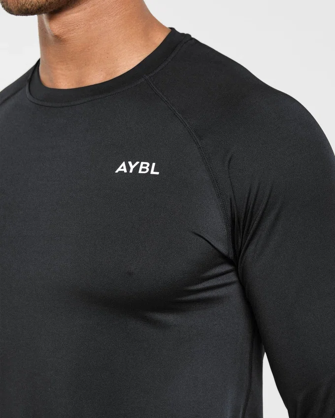 Essential långärmad T-shirt