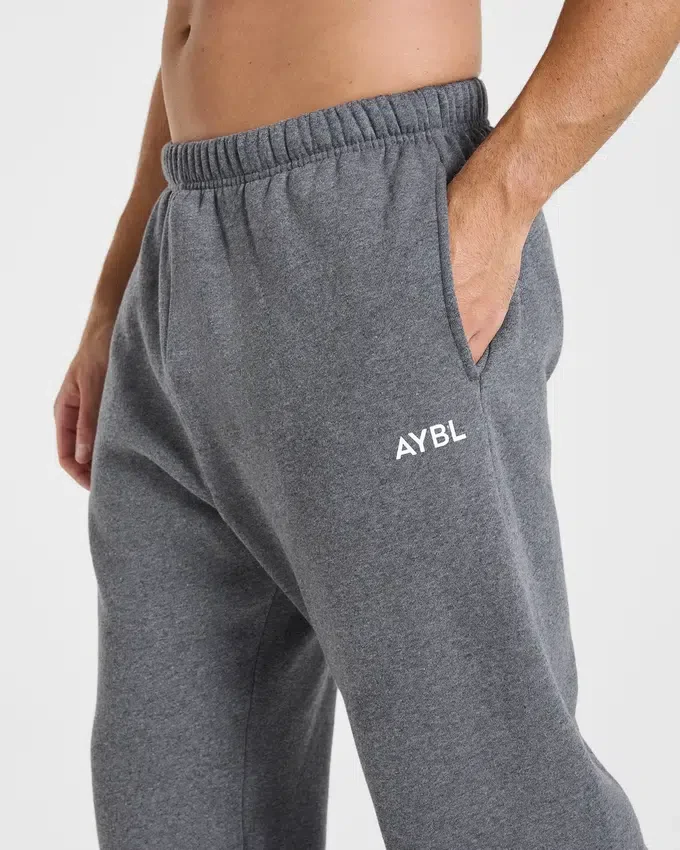Essential Oversized Mjukisbyxor med raka ben