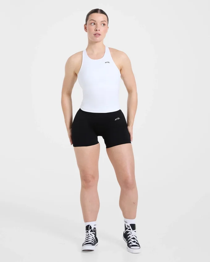 Essential Racerback-linne