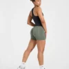 Essential Racerback-linne