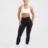 Essential sömlös sport-BH med halterneck