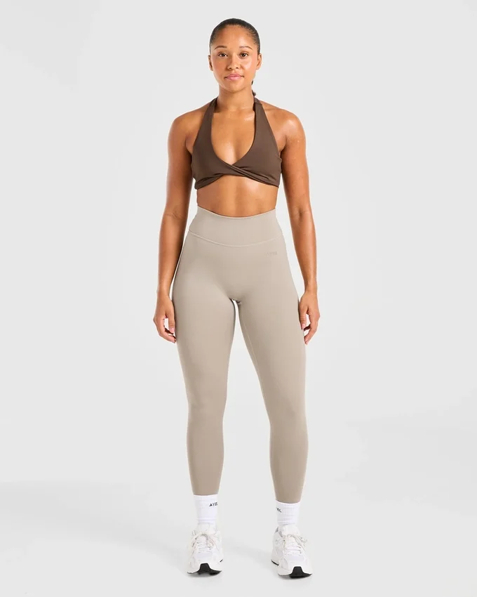 Essential sport-BH med halterneck