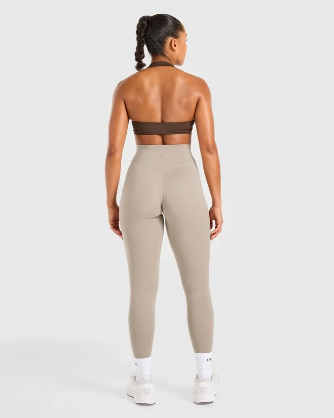 Essential sport-BH med halterneck
