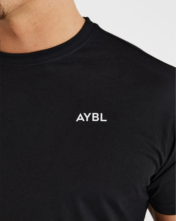 Essential T-shirt