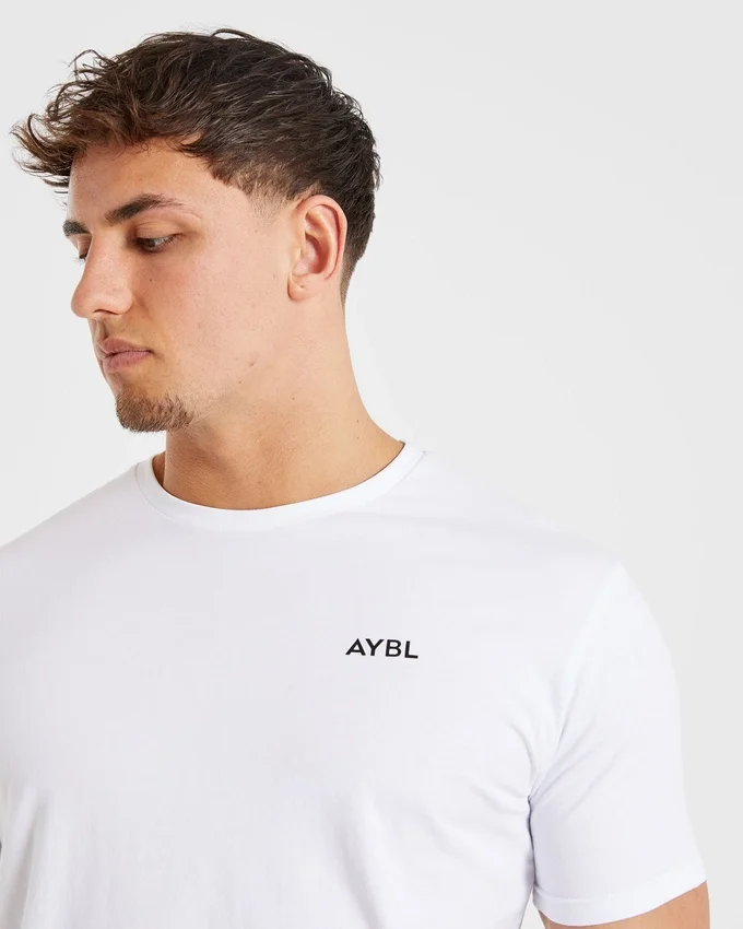 Essential T-shirt
