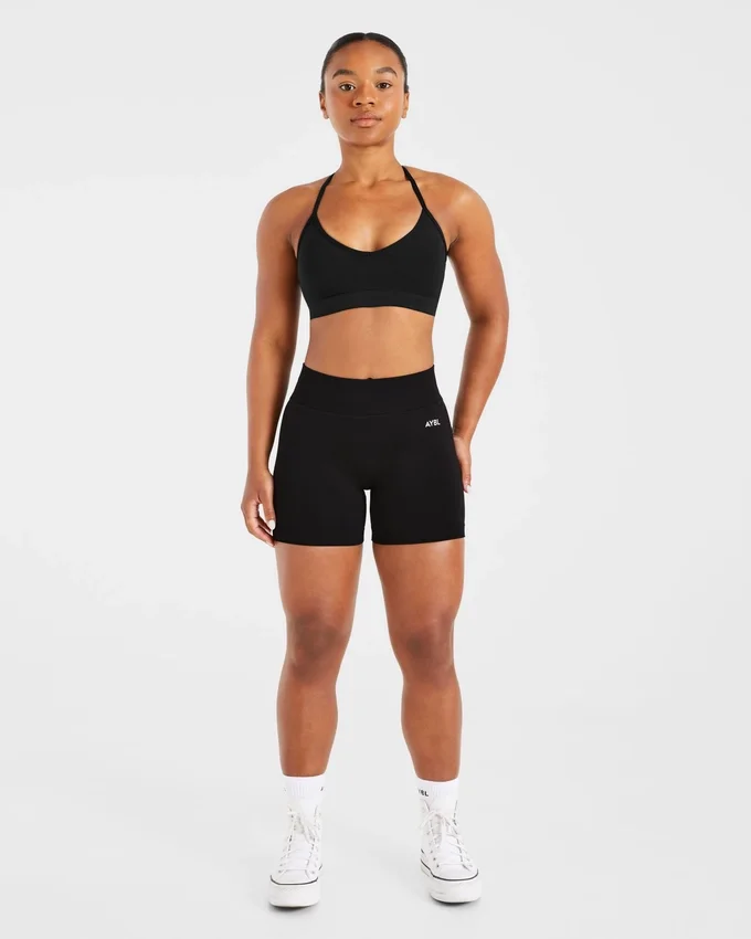 Essential V-ringad sport-BH med band