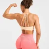 Essential V-ringad sport-BH med band