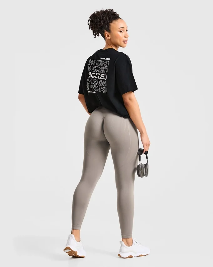 Focused Wavy Oversized T-shirt