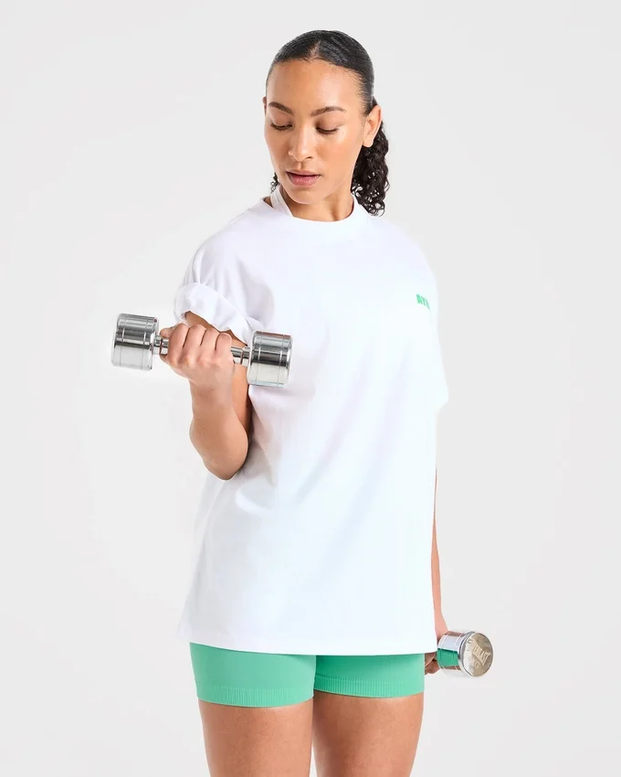 Focused Wavy Oversized T-shirt