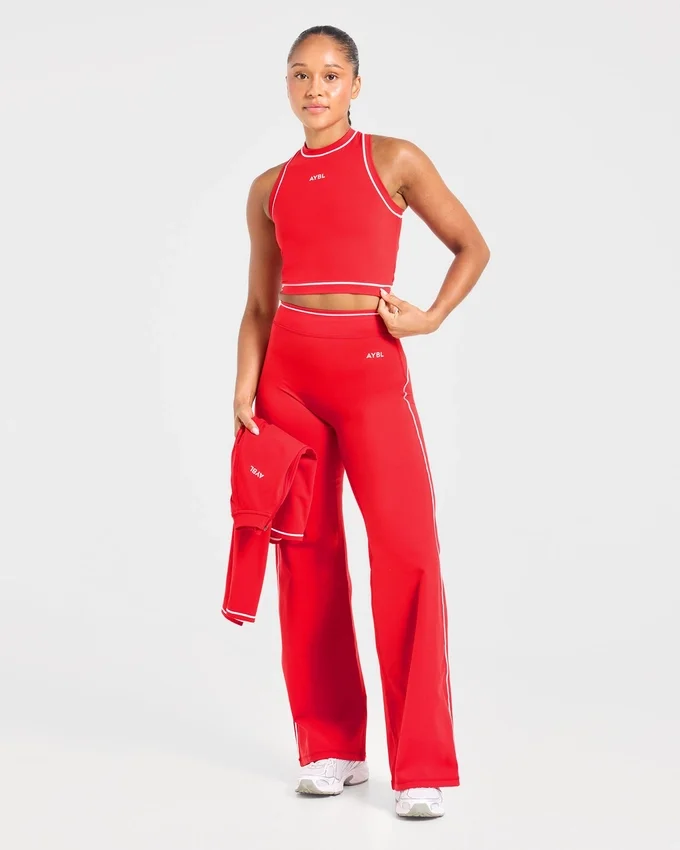 Form Flared Leggings