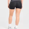 Form Shorts
