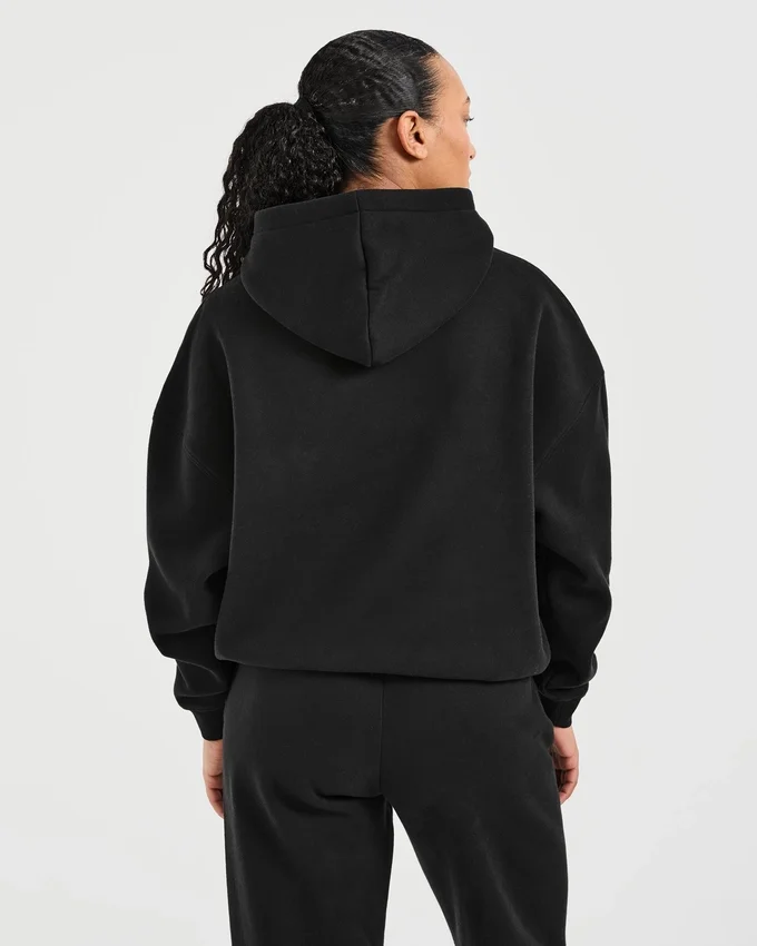 Klassisk, mjuk och oversized hoodie