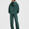 Klassisk, mjuk och oversized hoodie