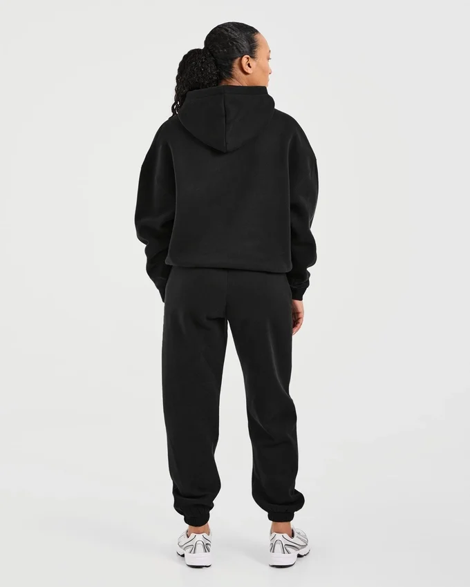 Klassisk, mjuk och oversized hoodie